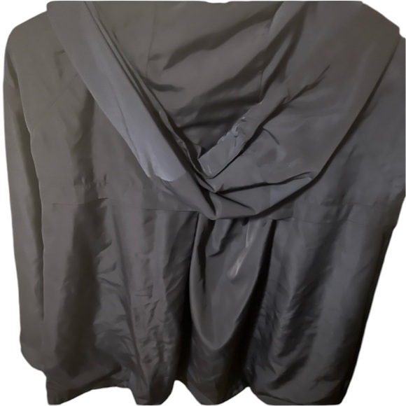 Tommy Hilfiger Wind breaker Navy Blue size XL! - Picture 2 of 4